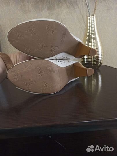 Туфли новые 38