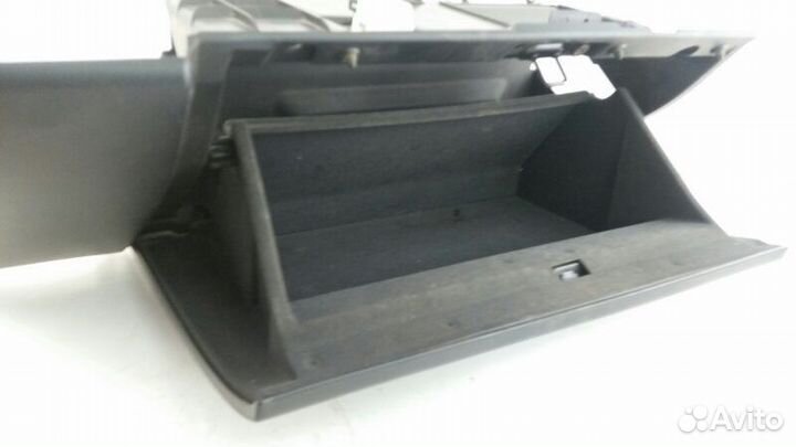 Бардачок Nissan Skyline V35 VQ25DD 2004