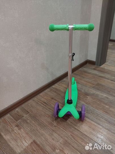Самокат детский трехколесный