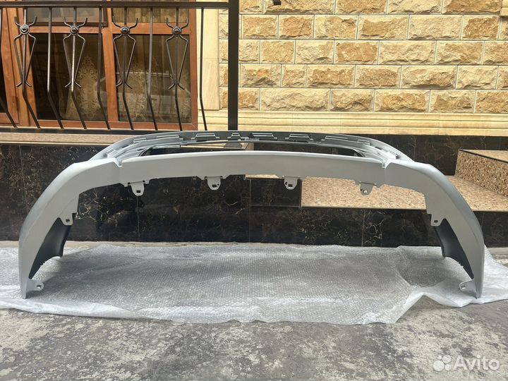 Бампера на Toyota Camry V55