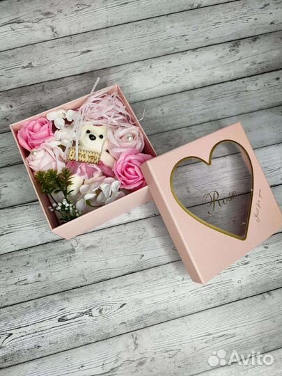 Букеты из мыльных роз + медвежонок