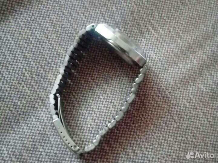 Часы Слава Танк