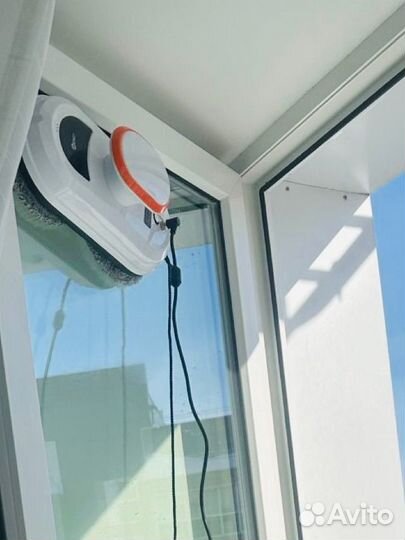 Робот мойщик окон