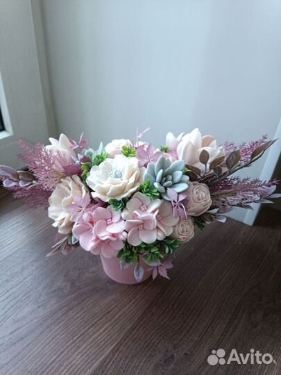 Композиция из мыльных цветов