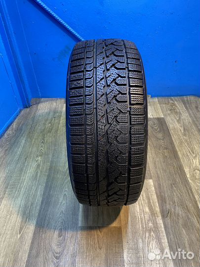 Kumho I'Zen RV KC15 255/55 R18