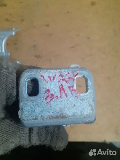 Петля двери задняя левая Mercedes-Benz W220