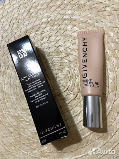 Тональный крем givenchy