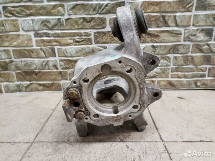 Кулак поворотный задний правый Bmw X5 E70 2012