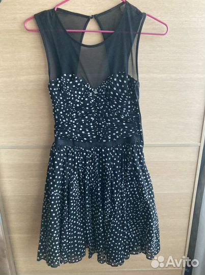 Платье guess