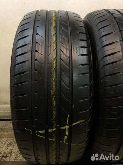 Goodyear EfficientGrip 215/55 R16 106H
