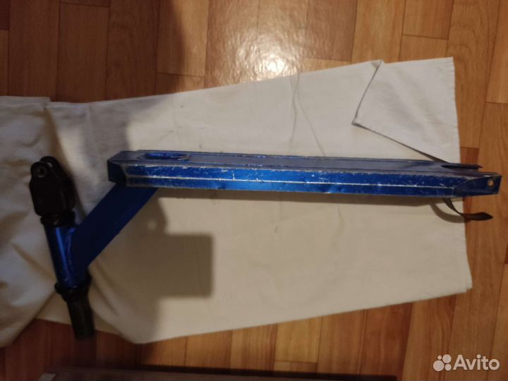 Дэка для трюкового самоката на резьбе + вилка