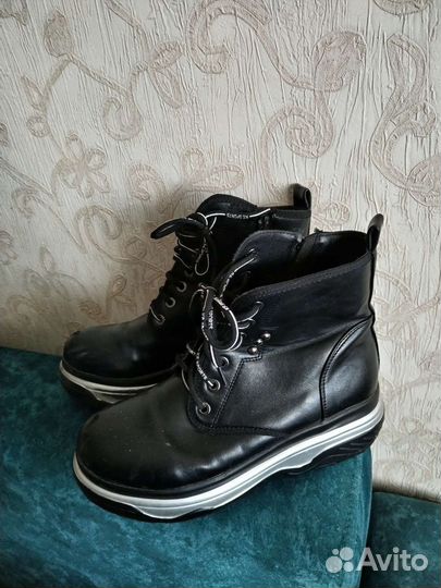 Ботинки детские 38 размер