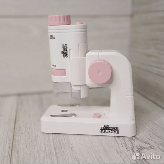 Микроскоп карманный детский с подставкой x200