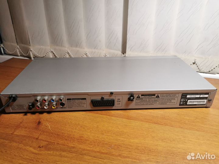 DVD плеер Samsung P245