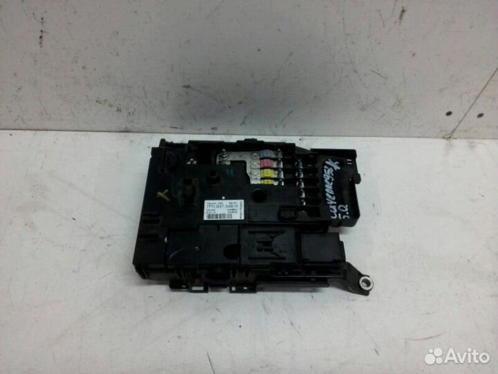 Блок предохранителей Porsche Cayenne 958 2010-2018