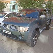 Mitsubishi L200 2.5 AT, 2007, 300 000 км