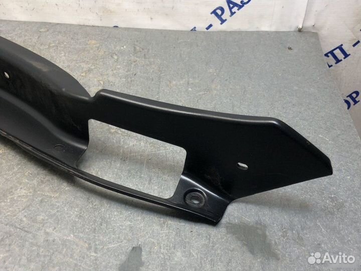 Водосток задний правый Bmw X6