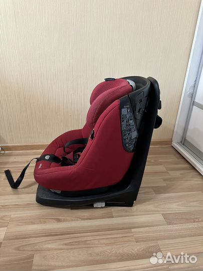 Детское кресло Maxi Cosi AxissFix