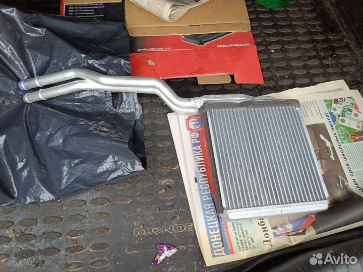 Радиатор отопителя(печка) Ford Mandeo