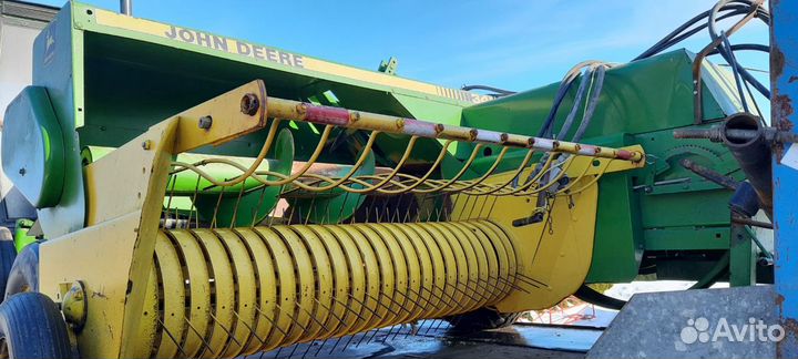 Пресс-подборщик John Deere 349, 2011