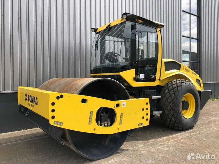 Дорожный каток Bomag BW 212 D-40, 2022