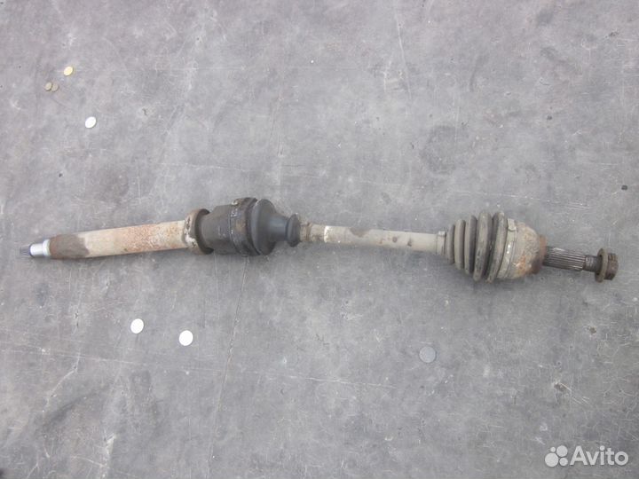 Ford Fiesta mk5 полуось правая