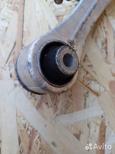 Рычаг подвески верхний Bmw 5 G30 B57D30A 2018