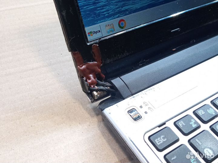 Ноутбук asus UL30v