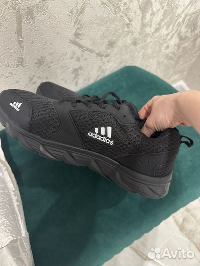 Adidas мужские кроссовки