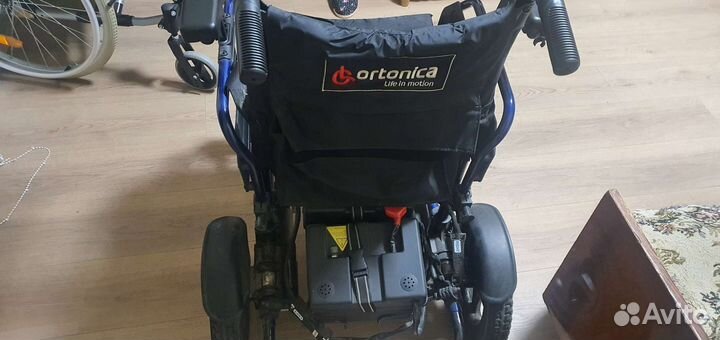 Инвалидная коляска с электроприводом
