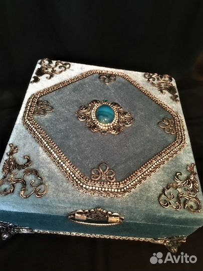 Шкатулка бархатная