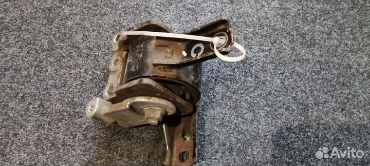 Опора двигателя правая Mitsubishi Lancer X