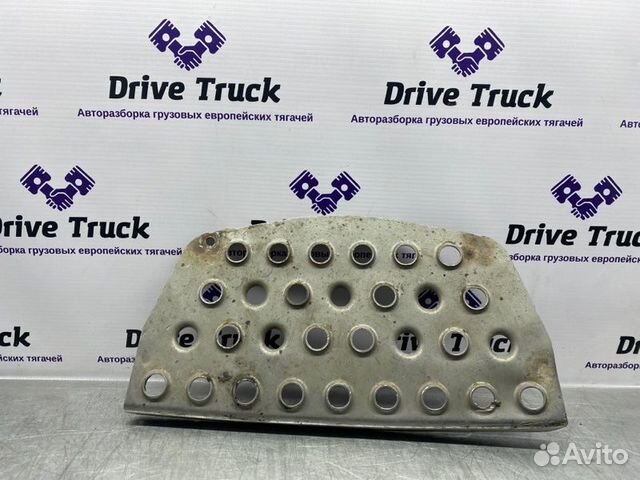 Площадка подножки Man Tga 26.413 D2866LF28