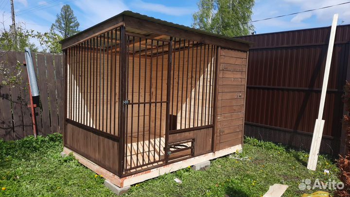 Вольер с выгулом