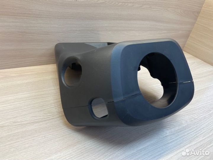 Подрулевой кожух LADA X-Ray