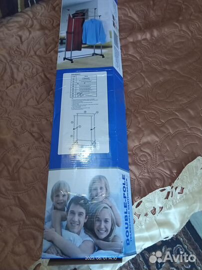 Вешалка напольная новая