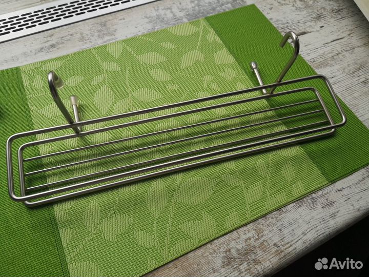 Полка навесная кухонная