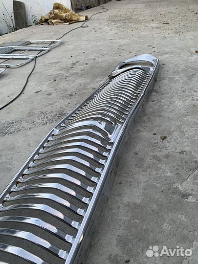 Решетка радиатора газ 24 хром