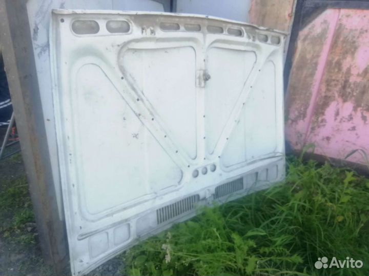 Капот классика