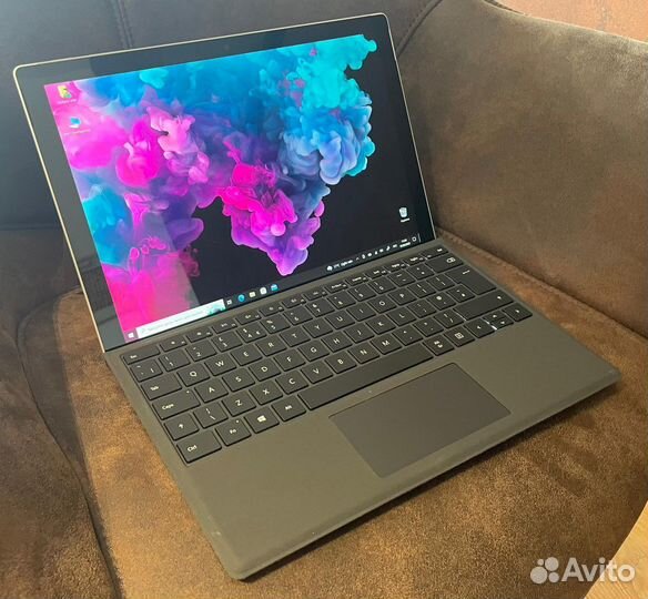 Microsoft Surface Pro 5 Tablet