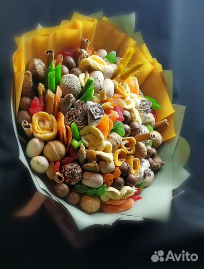 Букет из сухофруктов