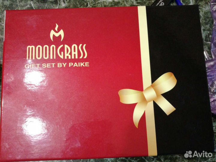 Фляжка и 4 стопки