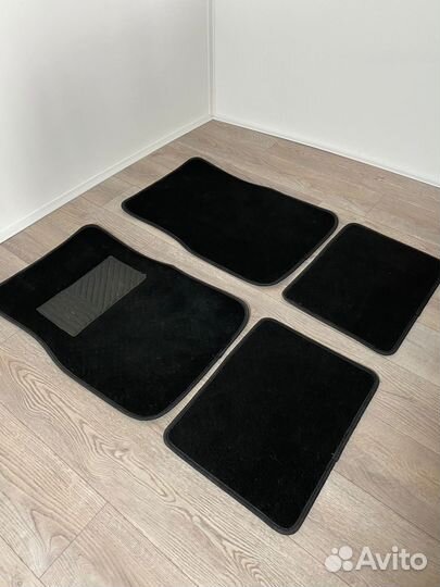 Автомобильные коврики Skoda Fabia