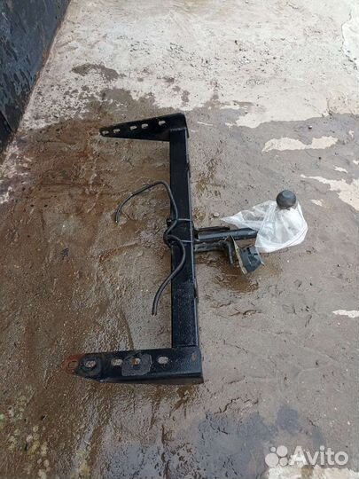 Фаркоп на Гранта cross