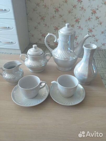 Фарфор чайный сервиз гдр перламутровый, чайник, са