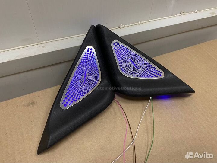 Уголки зеркал на приору с синей LED подсветкой