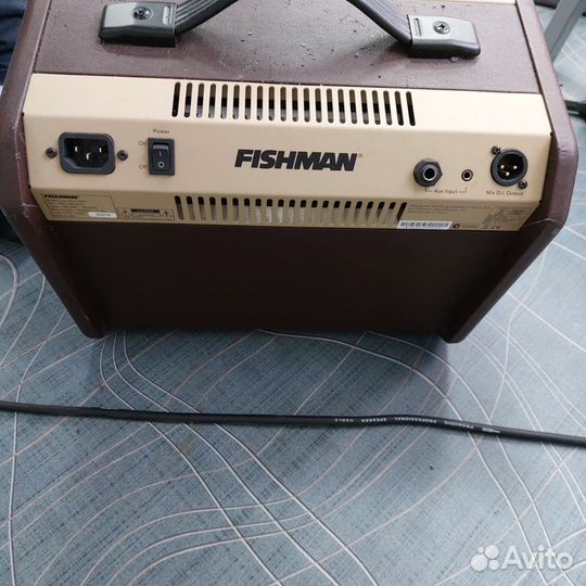 Гитарный комбоусилитель