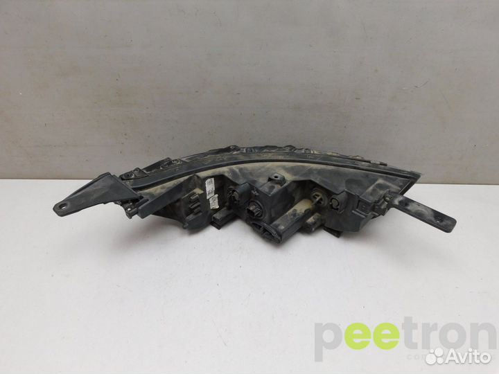 Б/У Фара левая б/у 92207K0000 Hyundai-KIA