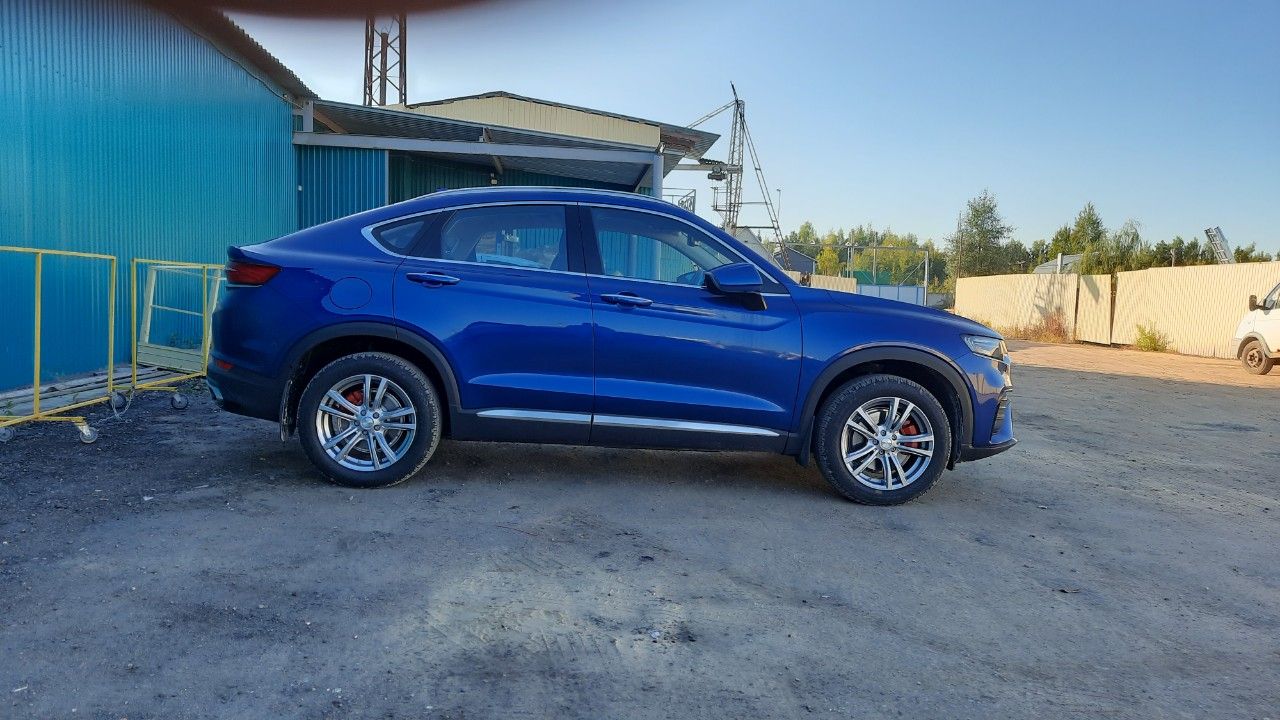 Geely Tugella: фото владельца