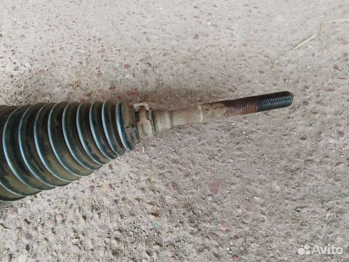 Рулевая рейка Toyota yaris 2008